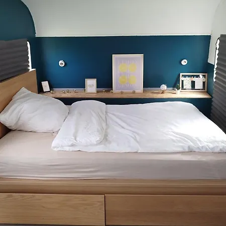 Kemping Wohnwagen Auf Tierschutz Landhof Inmitten Der Selmsdorf