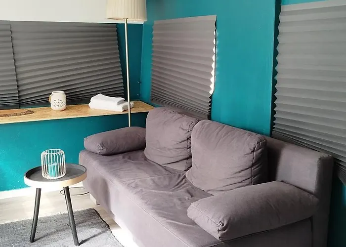 Campingplatz Wohnwagen Auf Tierschutz Landhof Inmitten Der